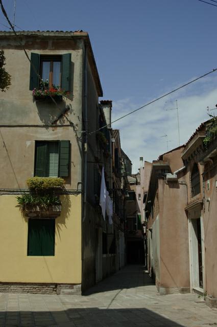 venise-ruelle-photo michel ducruet-2010