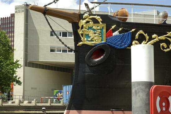 Rotterdam, entrance of the Maritiem Museum, photo michel Ducruet