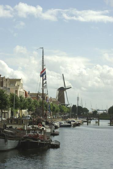 Rotterdam, photo michel Ducruet, windmilll