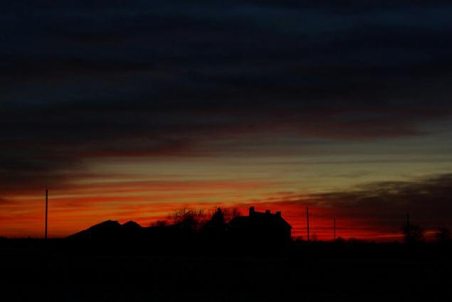 soleil couchant. Verneusses. normandie. photo michel ducruet