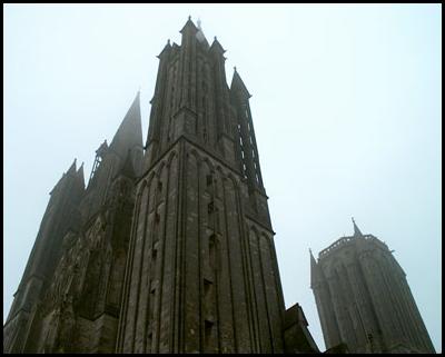 Coutances gothique. photo michel ducruet.