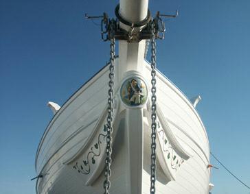 Chantier naval. Deauville. photo michel ducruet.