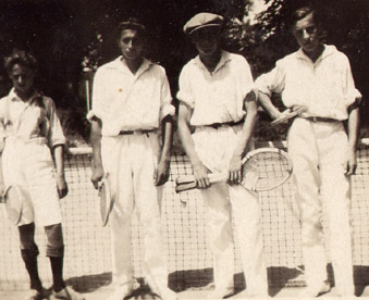 B. de Brosses, Belle, Liger-Belain, Bourboulon. Mongr. 1928-1929
